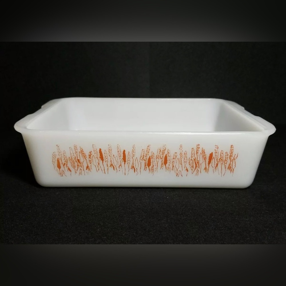 Vintage Proctor Silex Casserole Slow Cook Dish Wheat Pattern Milk Glass